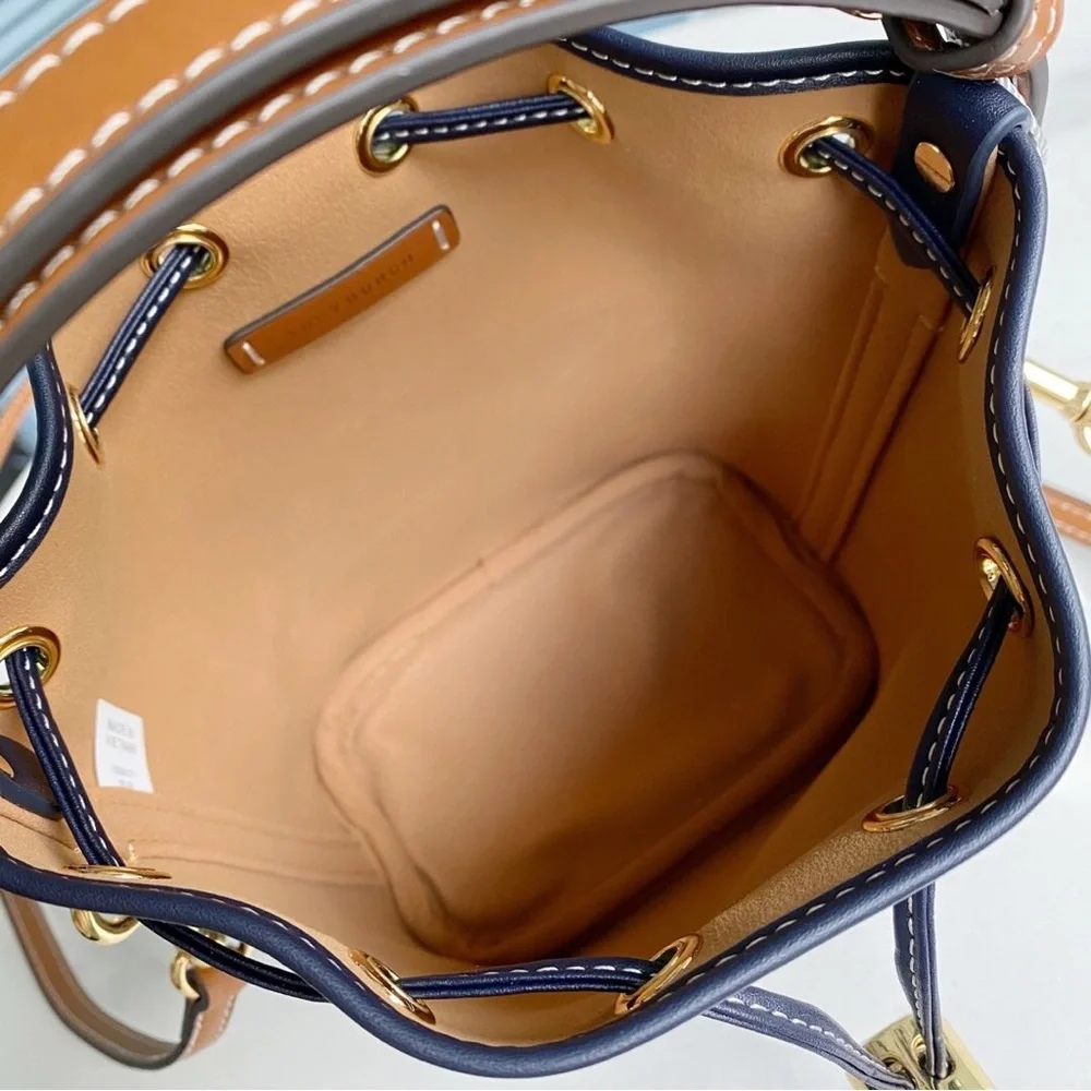 NEW Tory Burch monogram bucket bag - Picture 3 of 8